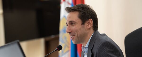 Мэр Еревана Айк Марутян (29 октября 2018). Еревaн Мэр Еревана Айк Марутян (29 октября 2018). Еревaн - Sputnik Արմենիա