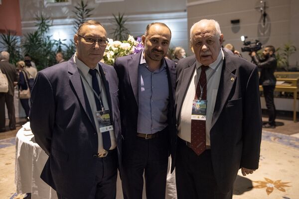 Сохранить дикую природу — представители 80 зоопарков мира собрались в Ереване Сохранить дикую природу — представители 80 зоопарков мира собрались в Ереване - Sputnik Армения