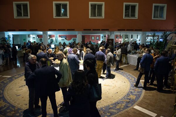 Сохранить дикую природу — представители 80 зоопарков мира собрались в Ереване Сохранить дикую природу — представители 80 зоопарков мира собрались в Ереване - Sputnik Армения