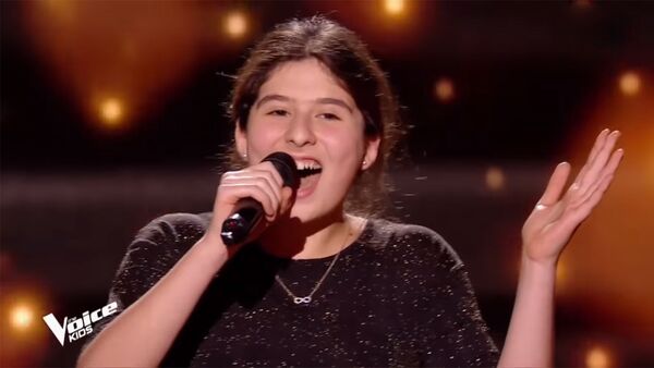 Этта Джеймс - Something's got a hold on me | Ermonia | The Voice Kids France 2018 - Sputnik Армения