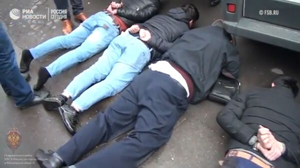 ФСБ России задержала в Татарстане членов связанной с ИГ ячейки террористов - видео ФСБ России задержала в Татарстане членов связанной с ИГ ячейки террористов - видео - Sputnik Армения