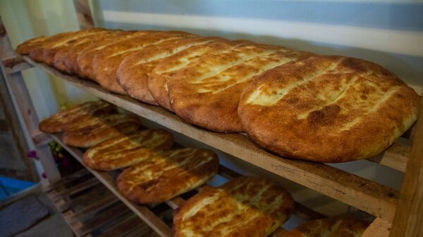 Хлеб в селе Дитаван Тавушской области - Sputnik Армения