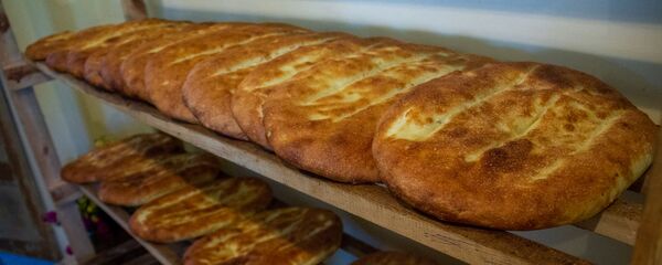 Хлеб в селе Дитаван Тавушской области - Sputnik Армения