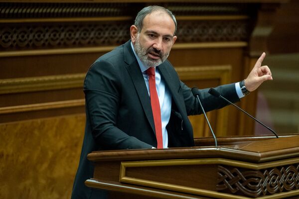 Ժամացույց, գուլպա, պիջակ... Փաշինյանը «Made in Аrmenia» պիտակով փողկապի է սպասում Ժամացույց, գուլպա, պիջակ... Փաշինյանը «Made in Аrmenia» պիտակով փողկապի է սպասում - Sputnik Արմենիա