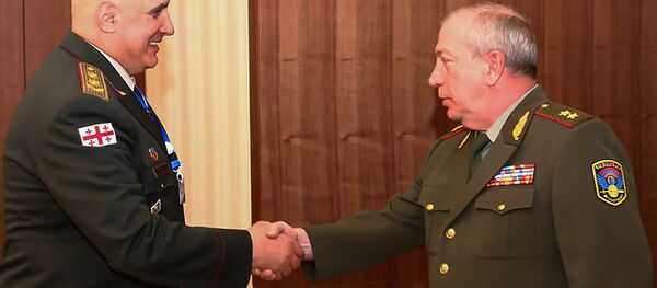 Начальник ГШ ВС Грузии и заместитель начальника ГШ ВС Армении Энрико Априамов Начальник ГШ ВС Грузии и заместитель начальника ГШ ВС Армении Энрико Априамов - Sputnik Армения