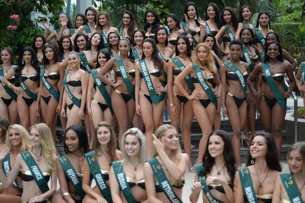 Вкусности поглощали большими порциями: откровения участницы Мисс Земля от Армении Вкусности поглощали большими порциями: откровения участницы Мисс Земля от Армении - Sputnik Армения