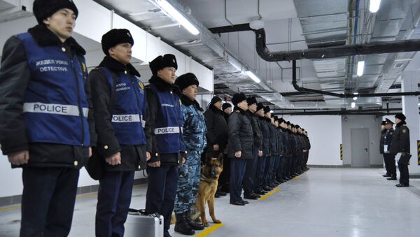 Казахские полицейские - Sputnik Արմենիա