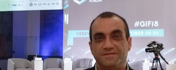 Ашот Папоян, заместитель директора компании Tetra Genetics (США) Ашот Папоян, заместитель директора компании Tetra Genetics (США) - Sputnik Армения