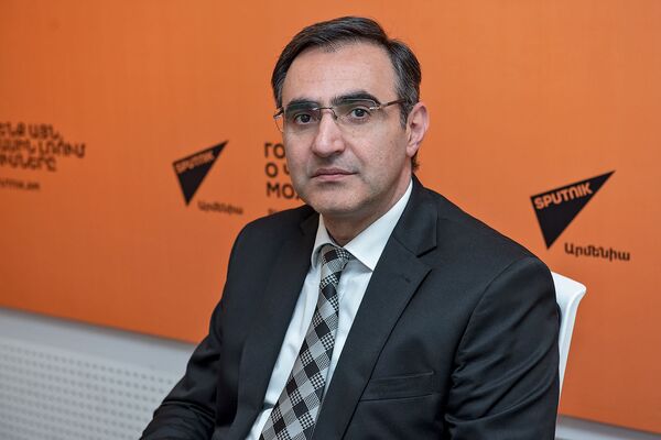 Парадокс? Бархатная революция в Армении стимулировала рост жалоб в Апелляционный суд Парадокс? Бархатная революция в Армении стимулировала рост жалоб в Апелляционный суд - Sputnik Армения