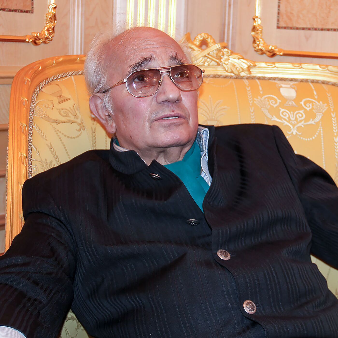 Шұлықтағы xxx сағаты