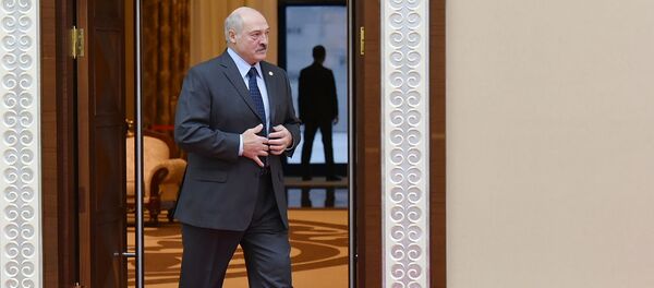 Президент Беларуси Александр Лукашенко перед заседанием Совета коллективной безопасности ОДКБ (8 ноября 2018). Астана Президент Беларуси Александр Лукашенко перед заседанием Совета коллективной безопасности ОДКБ (8 ноября 2018). Астана - Sputnik Արմենիա