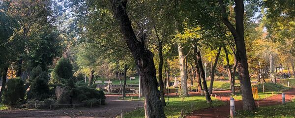 Парк Влюбленных в Ереване - Sputnik Армения