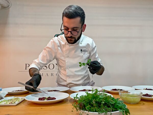 Мистер Черные перчатки: армянский шеф раскрыл секреты молекулярной кухни - Sputnik Армения