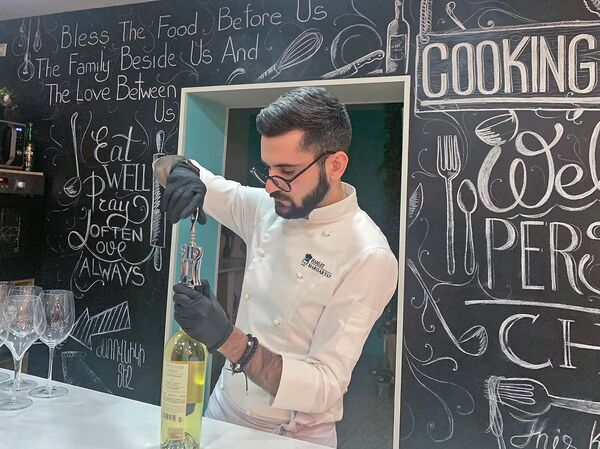 Мистер Черные перчатки: армянский шеф раскрыл секреты молекулярной кухни - Sputnik Армения