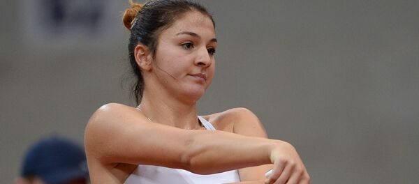 Маргарита Гаспарян в одиночной встрече против Виктории Азаренко в матче плей-офф Кубка Федерации (16 апреля 2018). Москвa Маргарита Гаспарян в одиночной встрече против Виктории Азаренко в матче плей-офф Кубка Федерации (16 апреля 2018). Москвa - Sputnik Армения