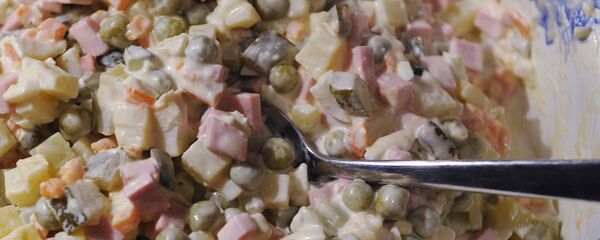 Салат Оливье. - Sputnik Армения