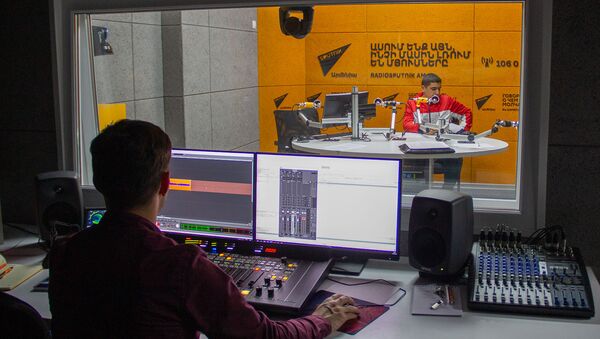 Практиканты в радио Sputnik - Sputnik Армения