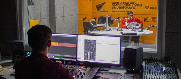 Практиканты в радио Sputnik - Sputnik Արմենիա