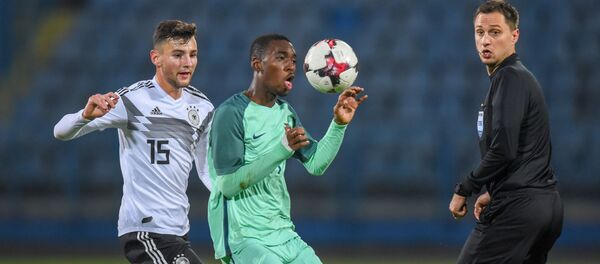 Футбольный матч между сборными (до 19 лет) Германии и Португалии на товарищеском турнире перед чемпионатом Европы (14 ноября 2018). Еревaн Футбольный матч между сборными (до 19 лет) Германии и Португалии на товарищеском турнире перед чемпионатом Европы (14 ноября 2018). Еревaн - Sputnik Արմենիա