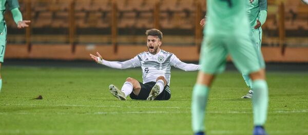 Футбольный матч между сборными (до 19 лет) Германии и Португалии на товарищеском турнире перед чемпионатом Европы (14 ноября 2018). Еревaн Футбольный матч между сборными (до 19 лет) Германии и Португалии на товарищеском турнире перед чемпионатом Европы (14 ноября 2018). Еревaн - Sputnik Армения