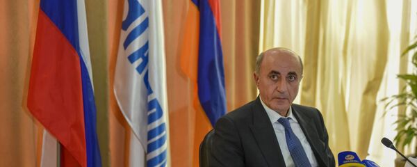 Пресс-конференция председателя правления, генерального директора ЗАО Газпром Армения Гранта Тадевосяна (15 ноября 2018). Еревaн - Sputnik Արմենիա