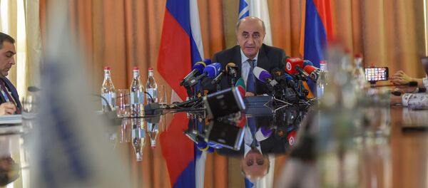 Пресс-конференция председателя правления, генерального директора ЗАО Газпром Армения Гранта Тадевосяна (15 ноября 2018). Еревaн - Sputnik Արմենիա