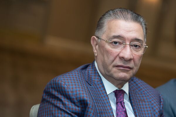 Пандемия коронавируса нависла над армянской экономикой - Sputnik Армения