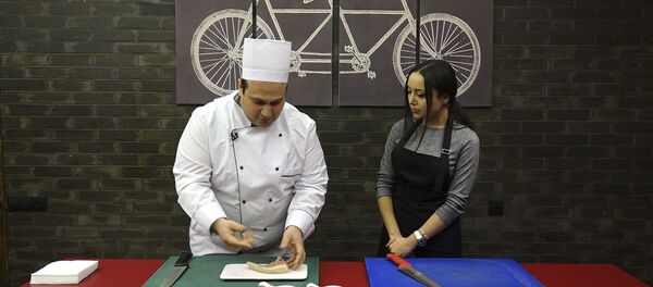 В гостях у шеф-повара: как приготовить блюдо Григорянс - Sputnik Армения