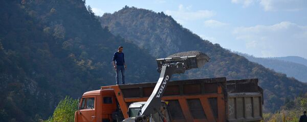 Дорожно-ремонтные работы Дорожно-ремонтные работы - Sputnik Армения