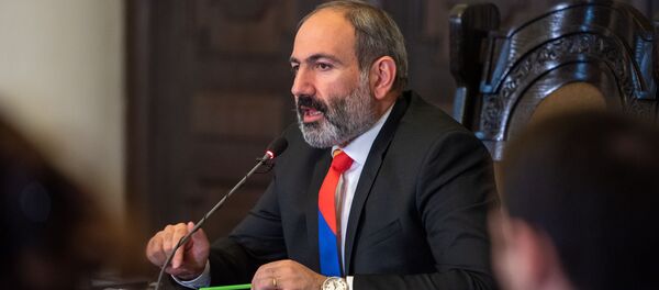 Пресс-конференция и.о. премьер-министра Армении Никола Пашиняна (20 ноября 2018). Еревaн Пресс-конференция и.о. премьер-министра Армении Никола Пашиняна (20 ноября 2018). Еревaн - Sputnik Արմենիա
