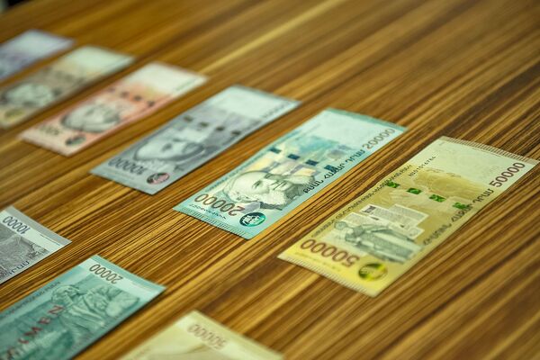 Հայաստանում կհայտնվեն դիմացկուն և շատ կարևոր թղթադրամներ. Կենտրոնական բանկ Հայաստանում կհայտնվեն դիմացկուն և շատ կարևոր թղթադրամներ. Կենտրոնական բանկ - Sputnik Արմենիա