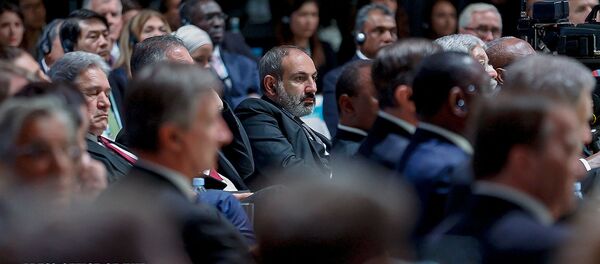 И.о. премьер-министра Никола Пашиняна принял участие в Парижском форуме мира (11 ноября 2018). Париж - Sputnik Արմենիա