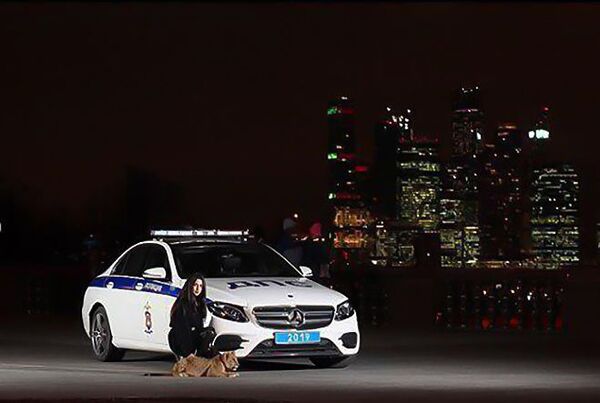 Дочь армянского бизнесмена устроила жесткую фотосессию на Воробьёвых горах - Sputnik Армения