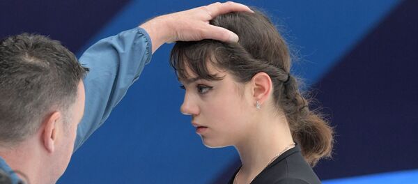 Фигуристка Евгения Медведева и тренер Брайан Орсер Фигуристка Евгения Медведева и тренер Брайан Орсер - Sputnik Армения