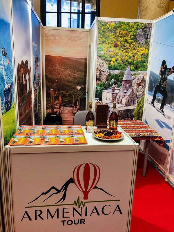 Լեհաստանի մայրաքաղաքում հայերին ստիպել են թաքցնել Արցախի դրոշը Լեհաստանի մայրաքաղաքում հայերին ստիպել են թաքցնել Արցախի դրոշը - Sputnik Արմենիա