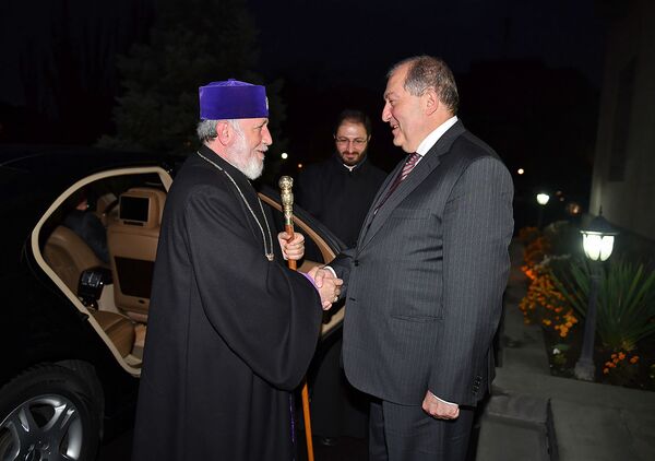 Սարգսյանը հյուրընկալել է Գարեգին Բ–ին - Sputnik Արմենիա