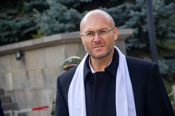 Дебют Сасна црер: присоединение Карабаха, люстрация иноагентов и перезагрузка с Россией Дебют Сасна црер: присоединение Карабаха, люстрация иноагентов и перезагрузка с Россией - Sputnik Армения