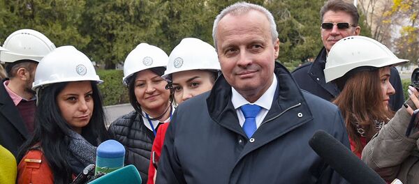 Чрезвычайный и полномочный посол России в Армении Сергей Копыркин ответил на вопросы журналистов во время визита ААЭС (27 ноября 2018). Мецамор Чрезвычайный и полномочный посол России в Армении Сергей Копыркин ответил на вопросы журналистов во время визита ААЭС (27 ноября 2018). Мецамор - Sputnik Արմենիա