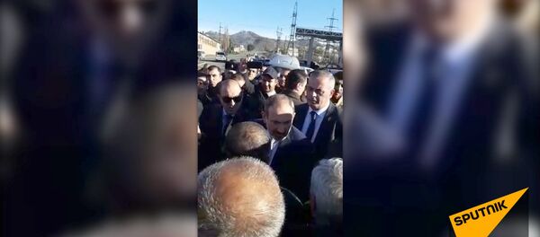 «Ղեկը աջ» նախաձեռնության անդամները հանդիպեցին վարչապետ Նիկոլ Փաշինյանին «Ղեկը աջ» նախաձեռնության անդամները հանդիպեցին վարչապետ Նիկոլ Փաշինյանին - Sputnik Արմենիա