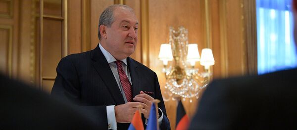 Президент Армении Армен Саркисян во время делового завтрака с немецкими предпринимателями (28 ноярбя 2018). Берлин - Sputnik Արմենիա