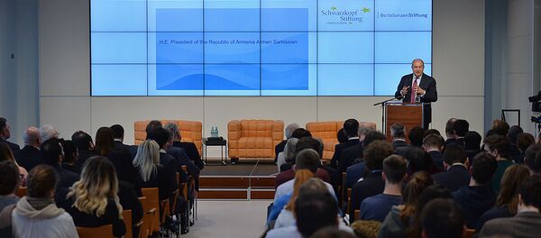 Президент Армен Саркисян посетил Фонд Бертельсманн (28 ноября 2018). Берлин Президент Армен Саркисян посетил Фонд Бертельсманн (28 ноября 2018). Берлин - Sputnik Արմենիա