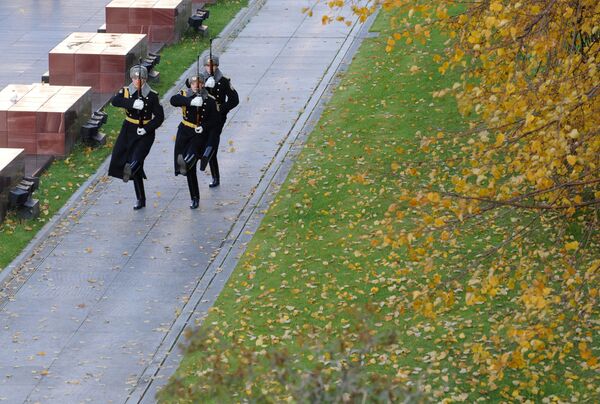 Мания величия: как восставший из мертвых Иисус Христос пытался встретиться с Путиным Мания величия: как восставший из мертвых Иисус Христос пытался встретиться с Путиным - Sputnik Армения