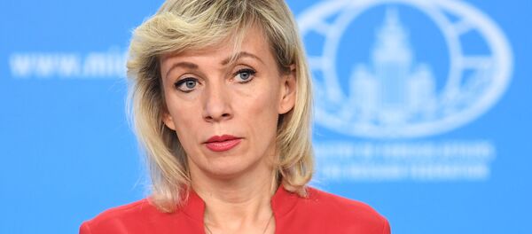 Официальный представитель МИД России Мария Захарова во время еженедельного брифинга (30 ноября 2018). Еревaн Официальный представитель МИД России Мария Захарова во время еженедельного брифинга (30 ноября 2018). Еревaн - Sputnik Армения