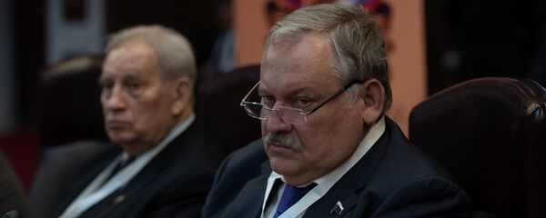 Константин Затулин на заседании армяно-российского Лазаревского клуба (30 ноября 2018). Еревaн Константин Затулин на заседании армяно-российского Лазаревского клуба (30 ноября 2018). Еревaн - Sputnik Армения