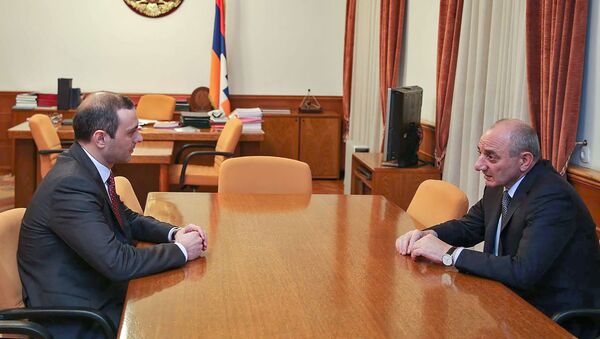 Секретарь совета безопасности Армен Григорян встретился с президентом Карабаха Бако Саакяном (30 ноября 2018). Степанакерт - Sputnik Армения