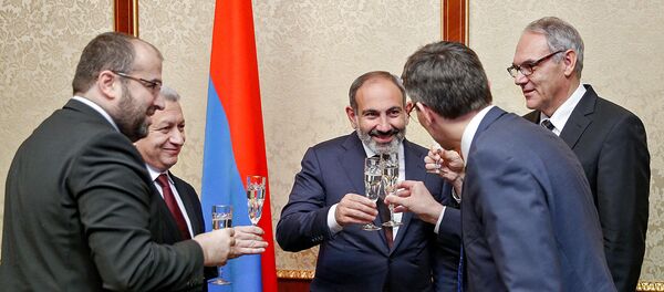 Подписание грантового соглашения “По биоразнообразию и стабильному местному развитию в Армении” между РА и Германским банком развития (KfW) (30 ноября 2018). Еревaн - Sputnik Армения