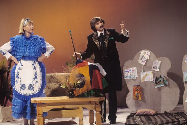 Красавицы от шейха для волшебника: как Амаяк Акопян отказался от подарка 90-60-90 - Sputnik Армения