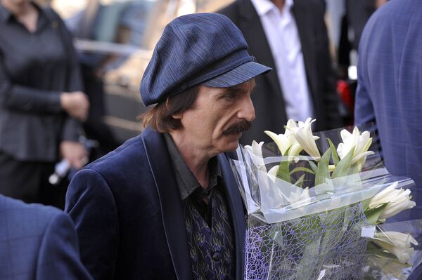 Красавицы от шейха для волшебника: как Амаяк Акопян отказался от подарка 90-60-90 - Sputnik Армения