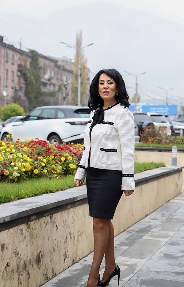 Նաիրա Զոհրաբյանն անճանաչելի է դարձել. լուսանկարներ Նաիրա Զոհրաբյանն անճանաչելի է դարձել. լուսանկարներ - Sputnik Արմենիա