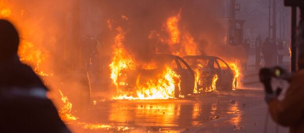 Акция протеста автомобилистов жёлтые жилеты в Париже Акция протеста автомобилистов жёлтые жилеты в Париже - Sputnik Արմենիա